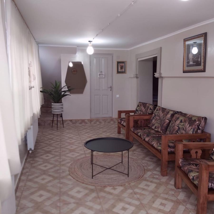 Guesthouse Of Manoni Ratiani Mestia Esterno foto